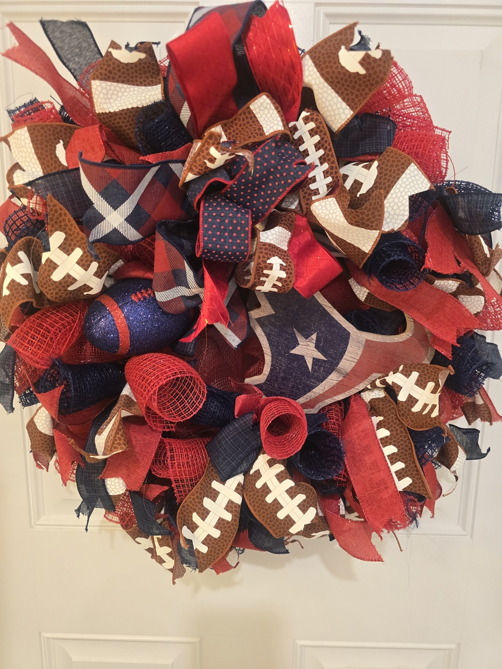 W057 - Houston Texans Football Decorative Wreath - Home Accents